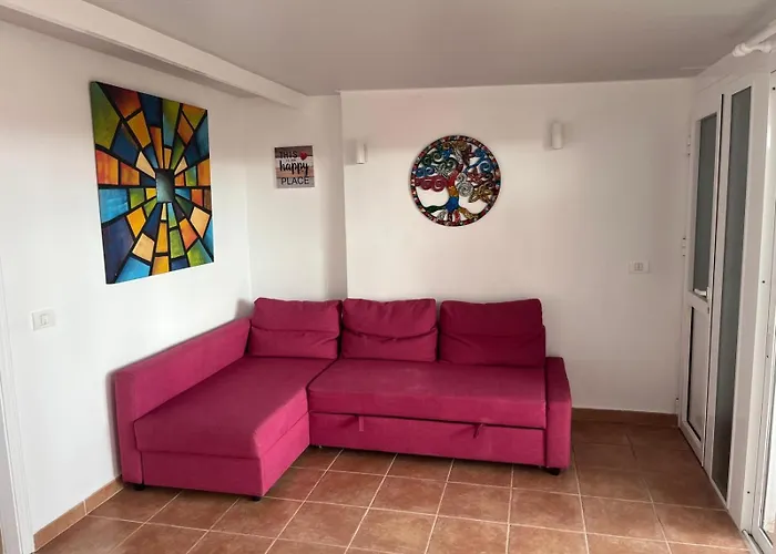 Casa Montana Amarilla 60 *